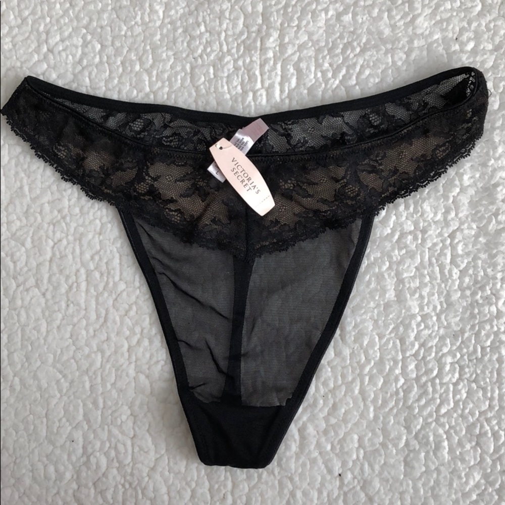 NWT Victoria’s Secret Thong
